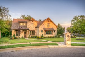 Why Curb Appeal is an Essential Aspect of Selling Your Home in 2019